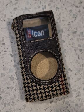 Vintage Ipod Mini Cover